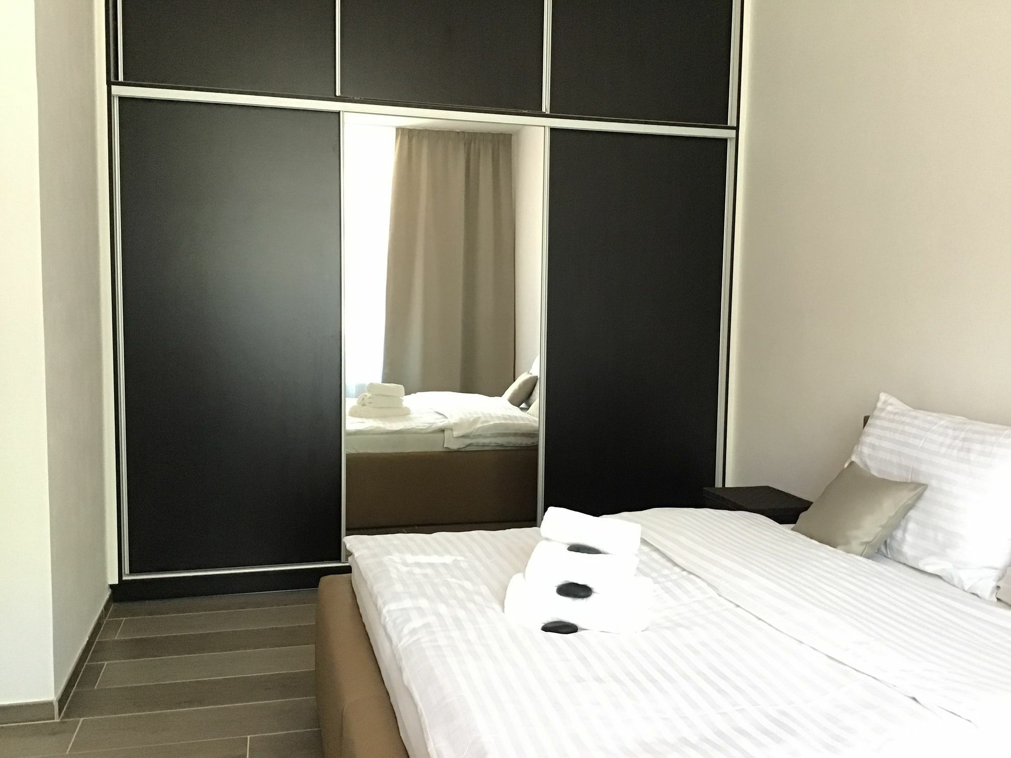 Euro Apartments Lidicka 39 เบอร์โน ภายนอก รูปภาพ