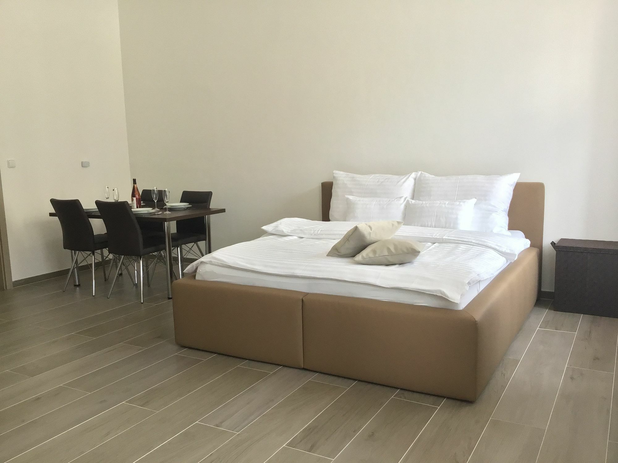 Euro Apartments Lidicka 39 เบอร์โน ภายนอก รูปภาพ
